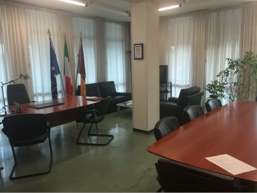 L'ufficio dell'assessore il 31 ottobre 2015 (foto di Giovanni Caudo)