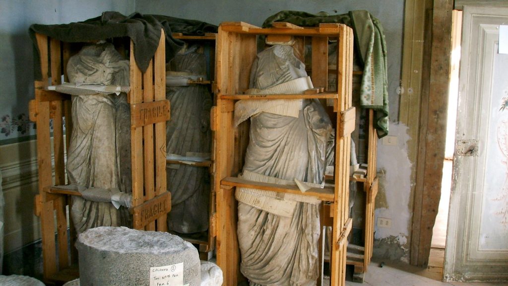 villa_corsini_depositi_archeologici_02_mod